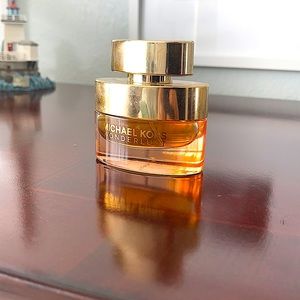 Michael Kors Wonderlust Perfume